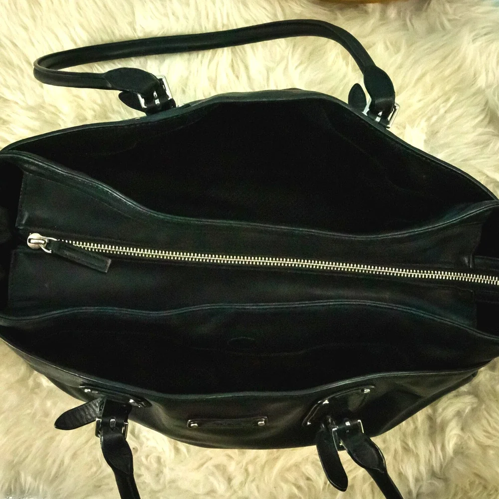 Tumi Black Leather Padded Laptop Pockets Business Travel Tote Bag Briefcase